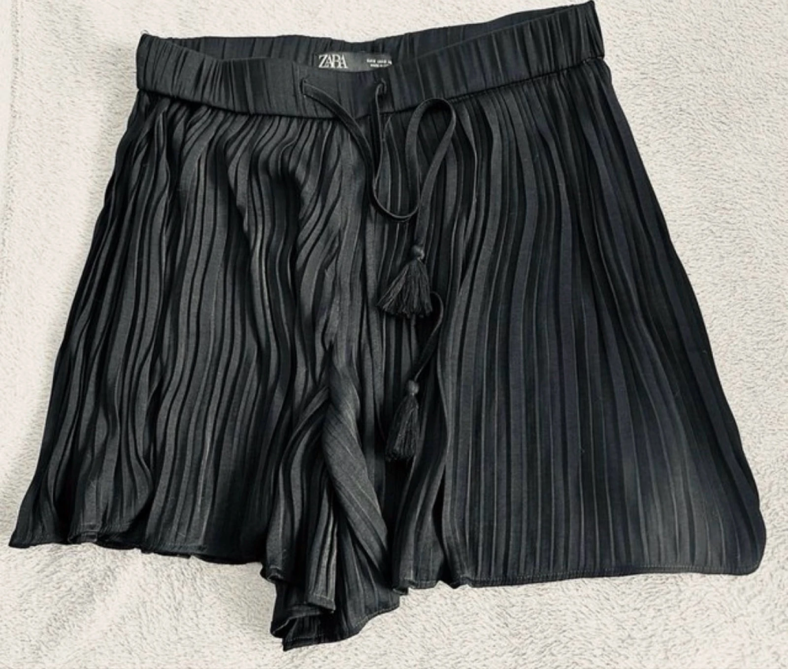 Pantalons courts🖤✨ – photo 3